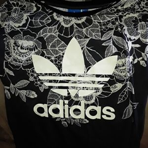 Short sleeve Adidas flower shirt